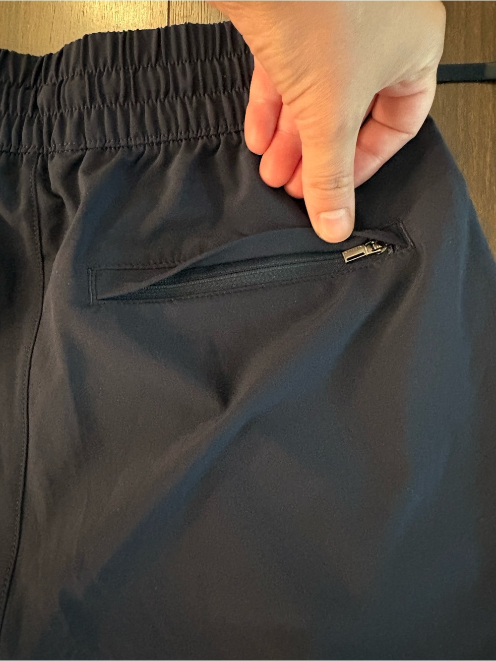Athleta Women's Navy Cropped Drawstring Pants - Picture 5 of 6